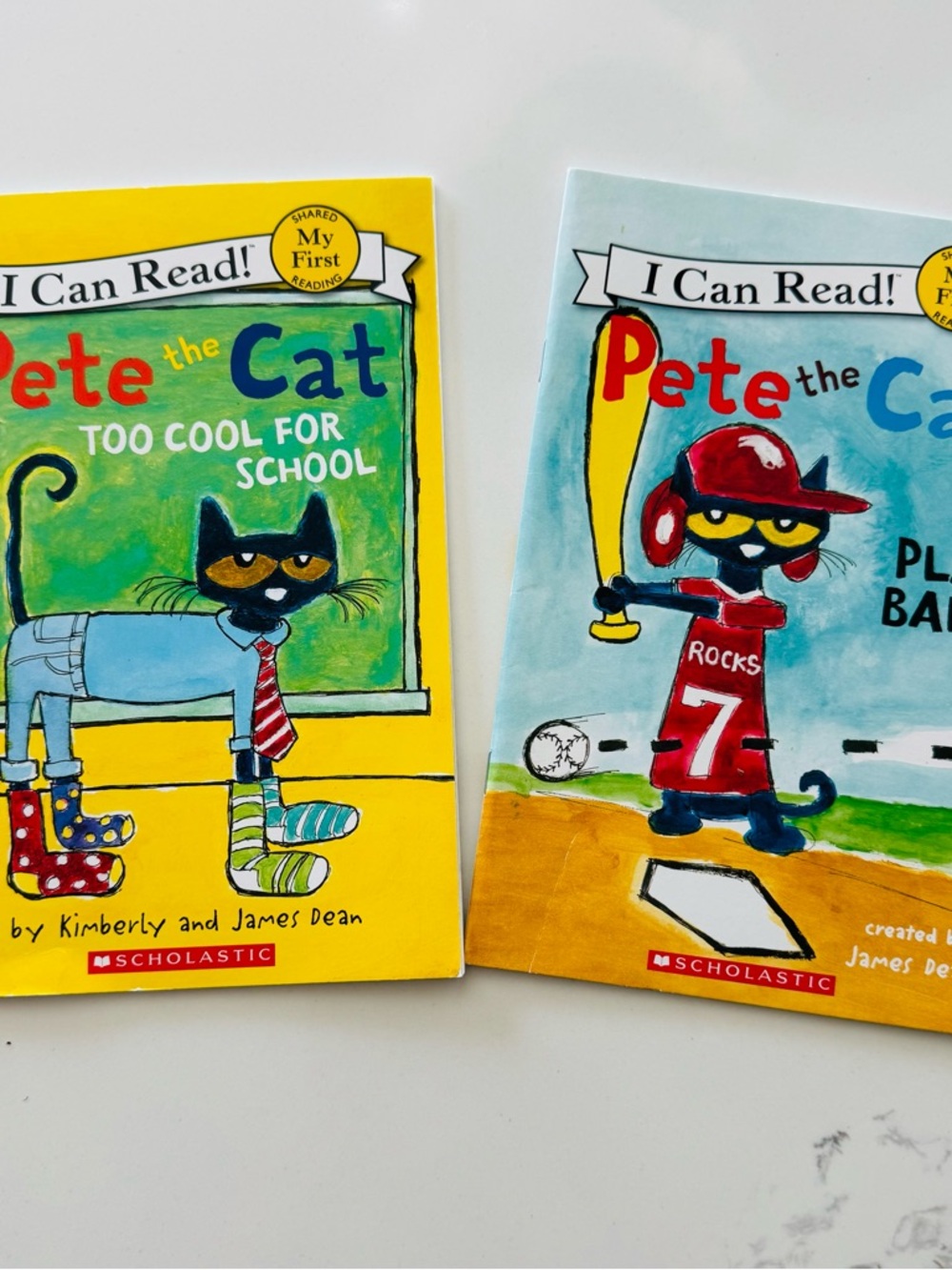 Scholastic Pete the Cat Books - Yellow & Light Blue Covers